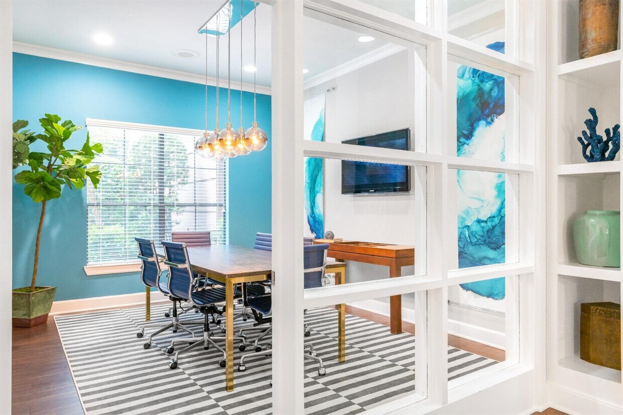 Foto del edificio - 320 Jackson Hill St