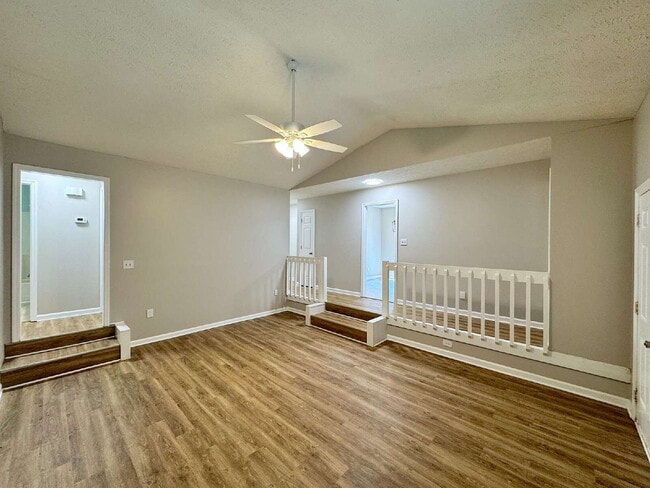 Foto del edificio - Beautiful Three Bedroom Home!