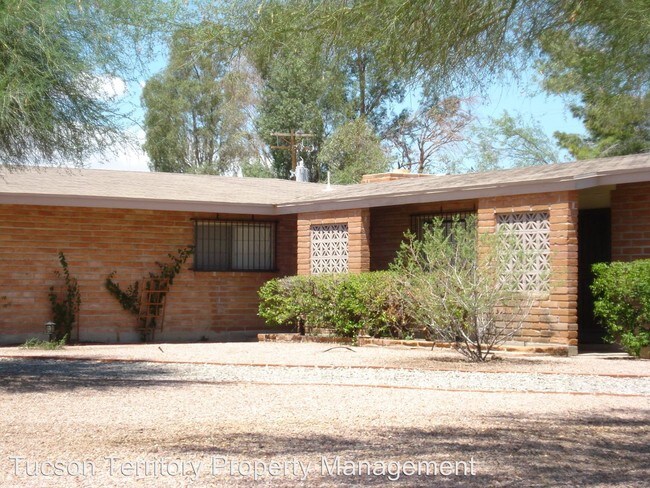 Foto del edificio - 3 br, 3 bath House - 3565 E. Calle Del Prado