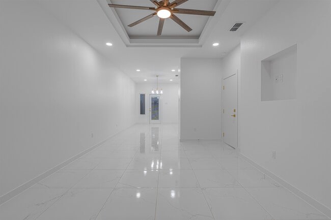 Foto del edificio - 3911 Yoyis St