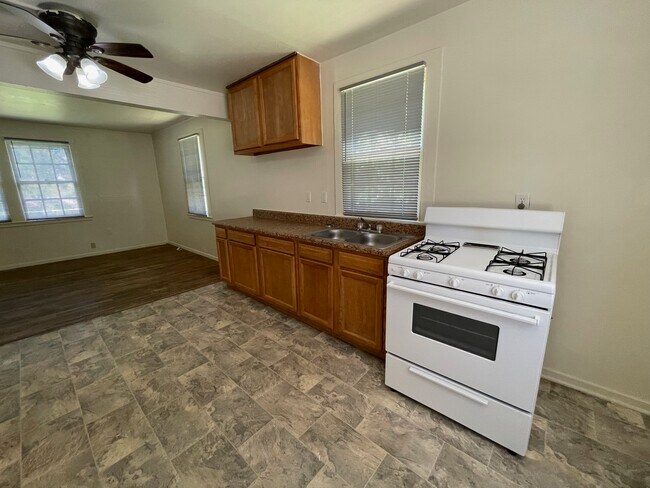 Foto del edificio - 2 Riley Manor Cir