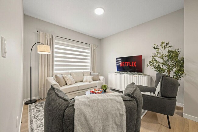 Building Photo - 8664 Edgemont Link NW