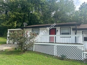 Building Photo - 3210 Joselin Ln