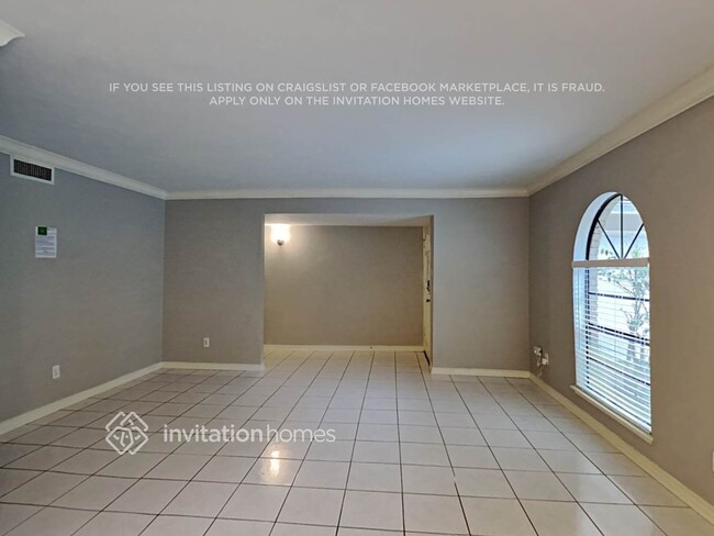 Foto del edificio - 2107 Fall Meadow Dr