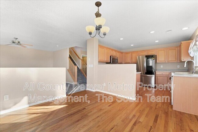 Foto del edificio - 9811 Marmot Ridge Cir