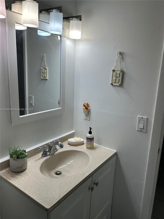 Foto del edificio - 15665 SW 74th Cir Dr