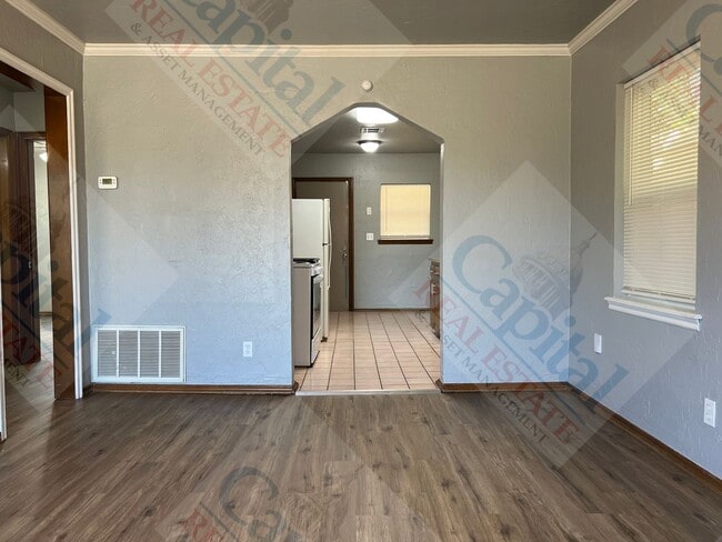 Photo - Charming 2 Bedroom House