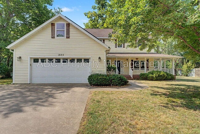 Photo - 1525 West Deane Street House