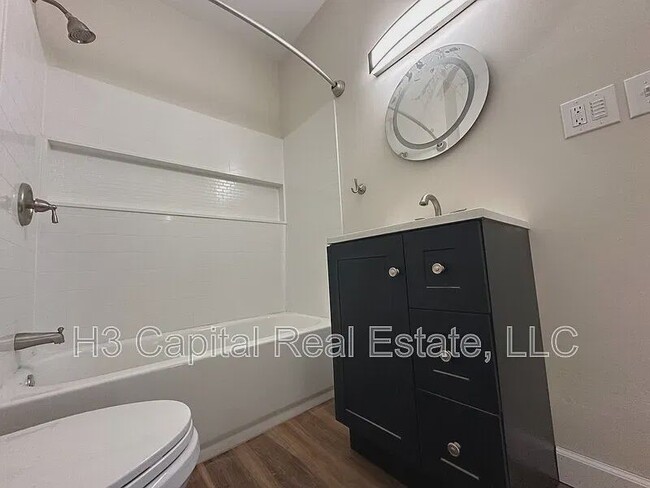 Foto del edificio - 206 W Washington St