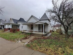 Building Photo - 406 W Franklin St