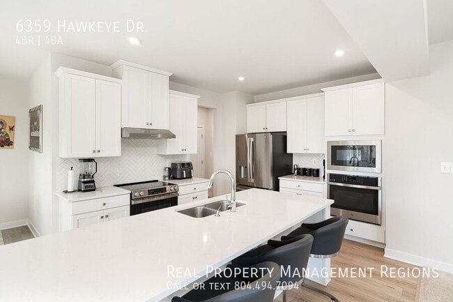 Building Photo - 6359 Hawkeye Dr