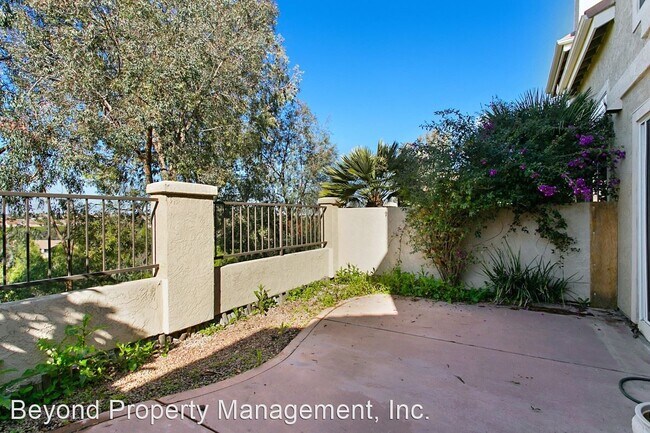 Building Photo - 2 br, 2.5 bath House - 9477 Questa Pointe