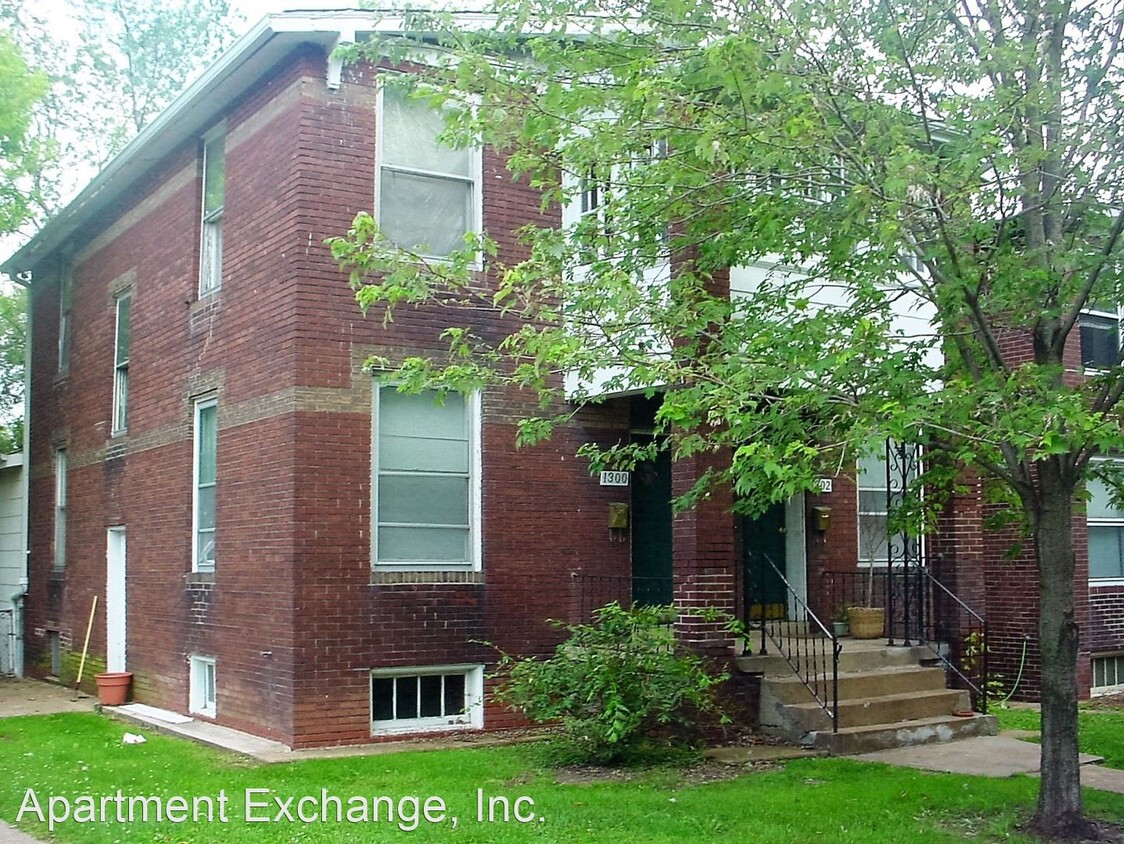 Primary Photo - 1300 McCausland Ave