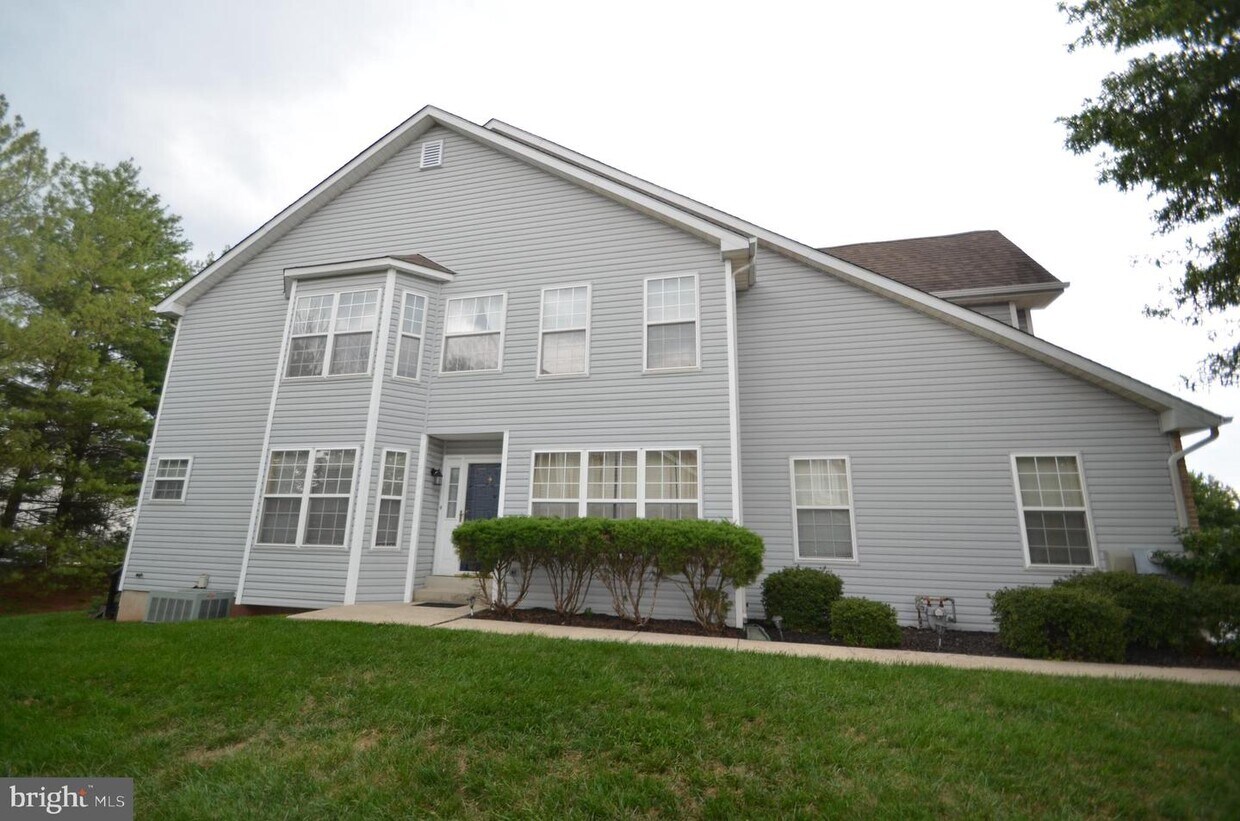 1041 Greenes Way Cir, Collegeville, PA 19426 Townhome Rentals in