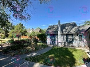 Building Photo - 755 La Rue Ave