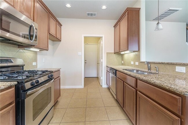 Building Photo - 13417 Little Gull Dr