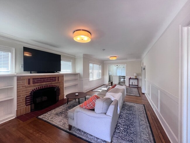 Building Photo - $1,000 MOVE IN SPECIAL!!! Fully Updated Home in San Leandro Available for Rent!!
