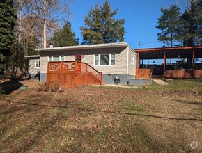 Building Photo - 5100 Hemlock Rd