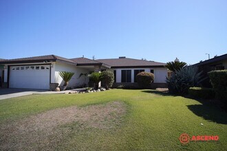 Building Photo - 3804 Quicksilver Dr