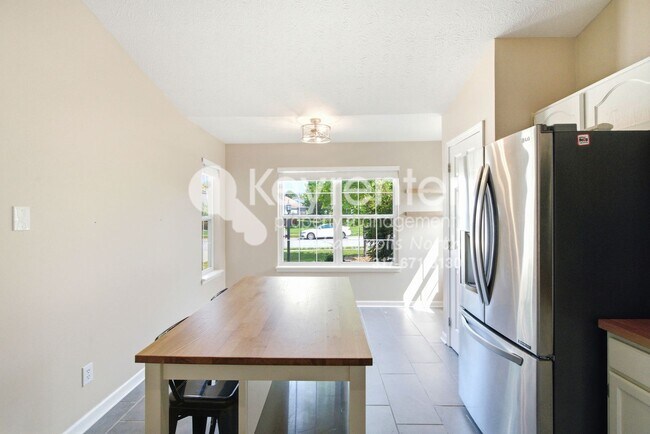 Foto del edificio - 13847 Waycross Dr