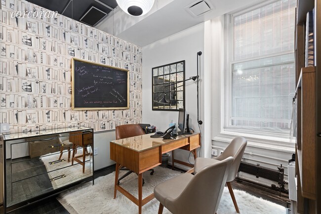 Foto del edificio - 5 W 19th St