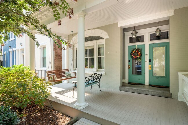 Foto del edificio - 1719 Hanover Ave