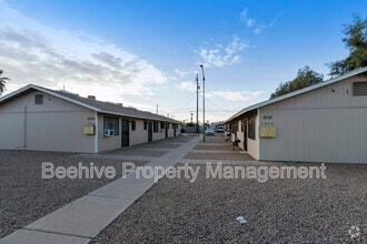 Building Photo - 1505 E Monroe St
