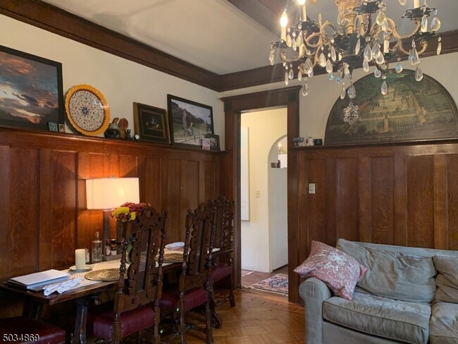 Building Photo - 76 Watchung Ave