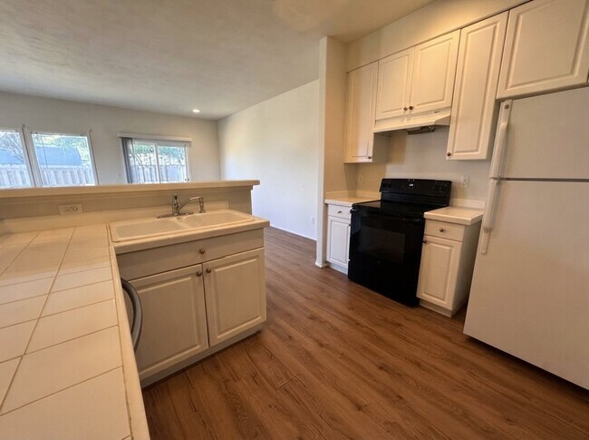 Foto del edificio - 7178 SE Lois St