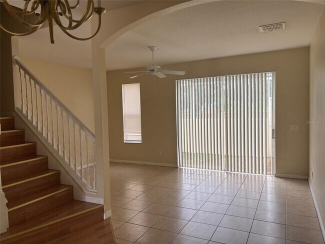 Building Photo - 1158 S Beach Cir