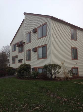 Primary Photo - 3 Burr St