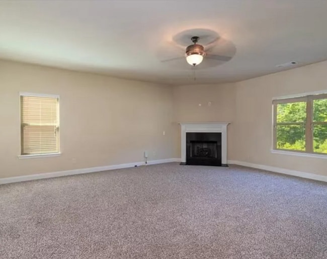 Foto del edificio - 2408 Misty Ivy Ct