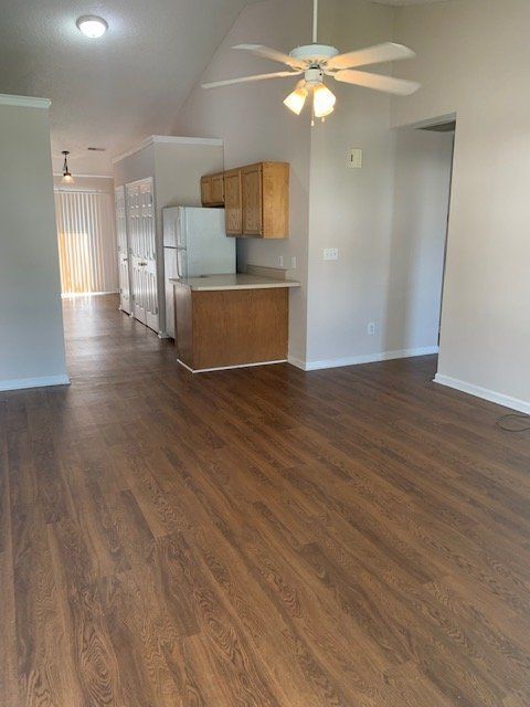 Photo - 2002 River Dr Townhome