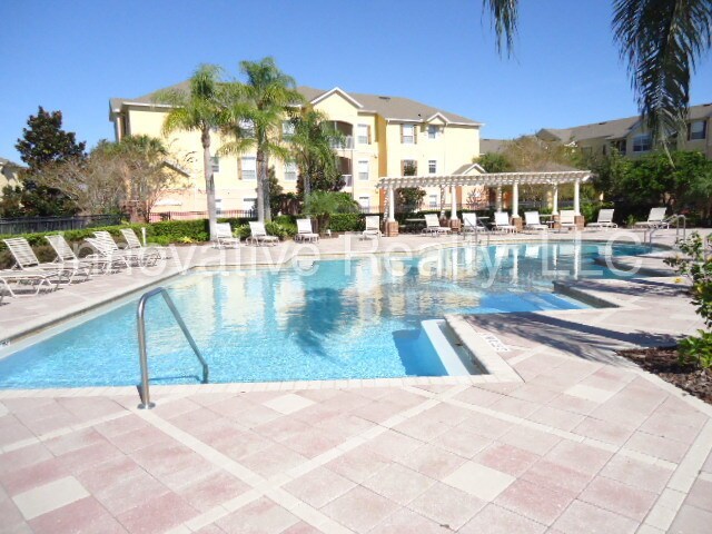 Foto principal - 6380 Contessa Dr