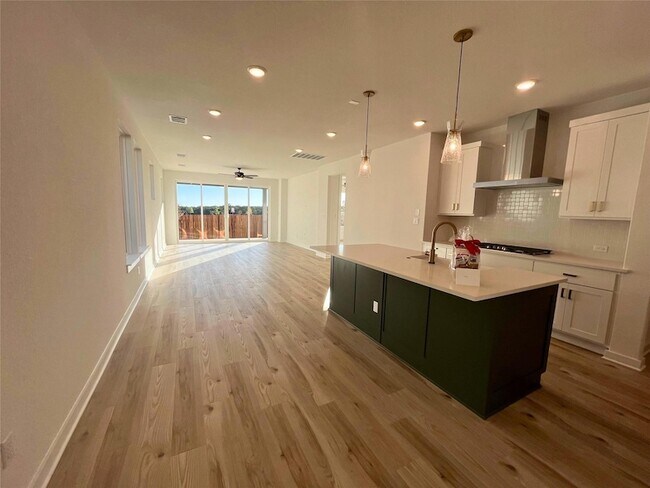 Foto del edificio - 401 Darley Oak Dr