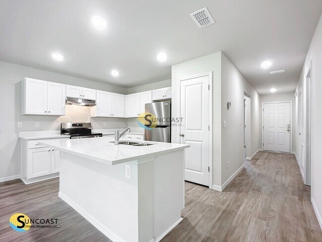 Building Photo - 19 Wood Amber Ln