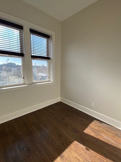 bedroom 1 - 1333 N Ashland Ave