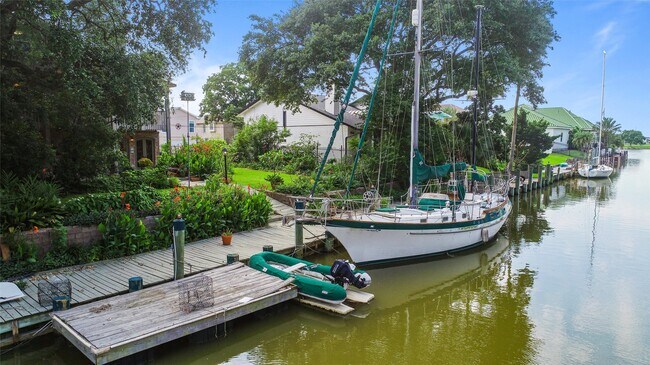 Foto del edificio - 5 Harbor Ln