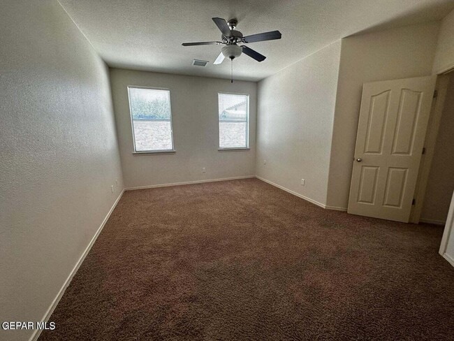 Building Photo - 5017 Lone Cactus Ct
