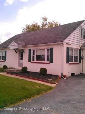 Foto principal - 549 Cains Rd