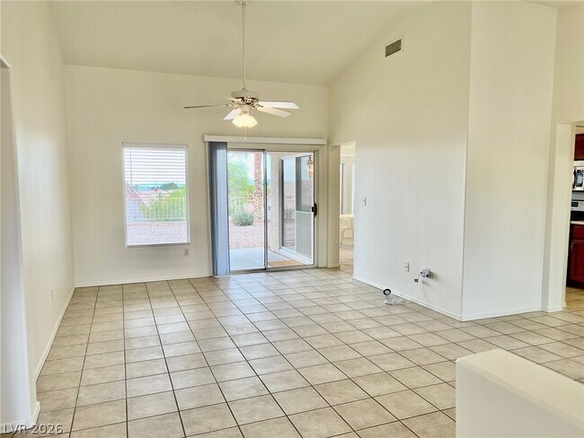 Foto del edificio - 2720 Hope Forest Dr