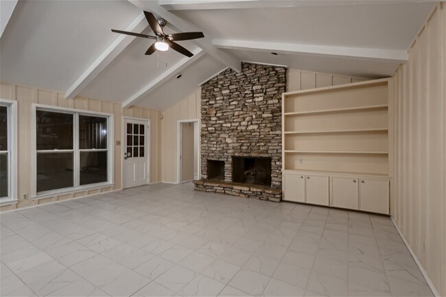 Building Photo - 4119 Sylvanoaks Dr