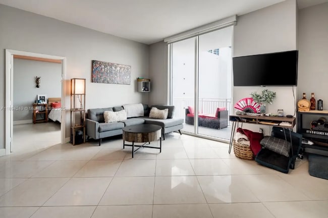 Foto del edificio - 2275 Biscayne Blvd