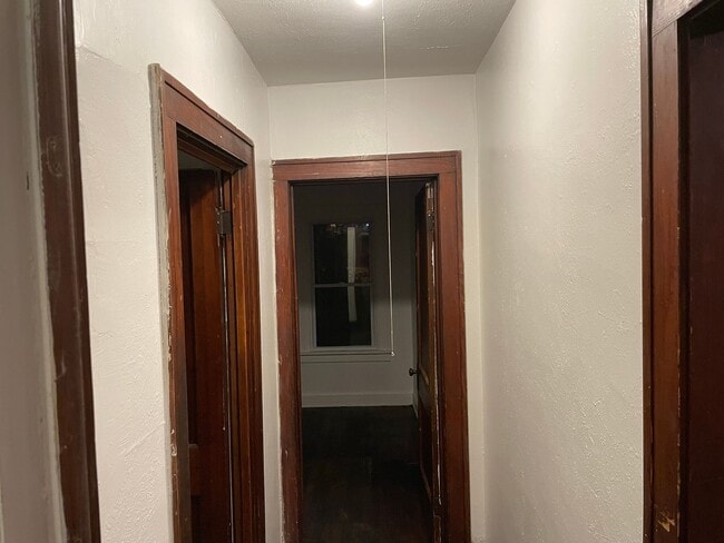 Foto del edificio - 1271 E 169th St