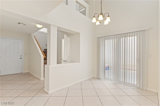 Foto del edificio - 7268 Vinca Rd