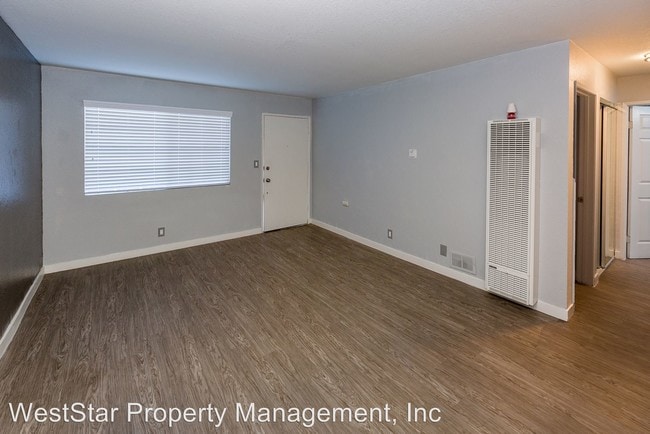 Building Photo - 753 Cerritos Ave