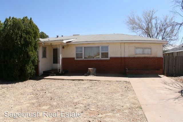 Primary Photo - 3 br, 2 bath House - 801 W. Yucca Ave.