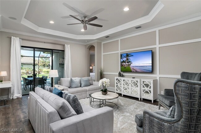 Building Photo - 9451 Montelanico Loop