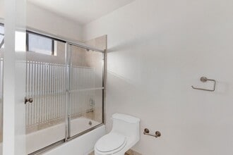 Building Photo - 5137 Chimineas Ave