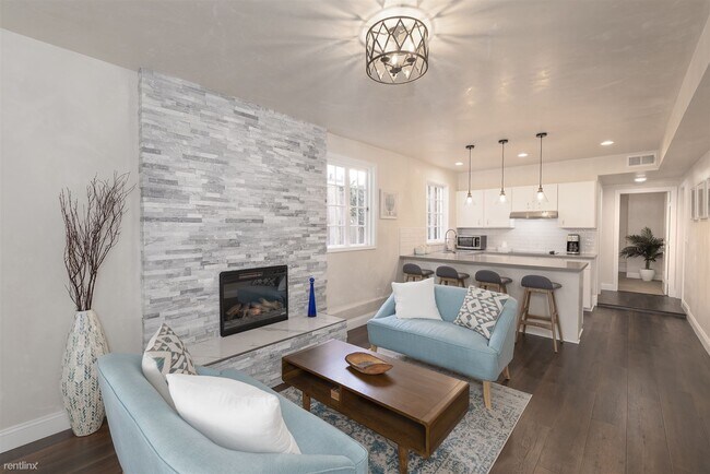 Building Photo - 4 br, 3 bath House - 3810 Poseidon